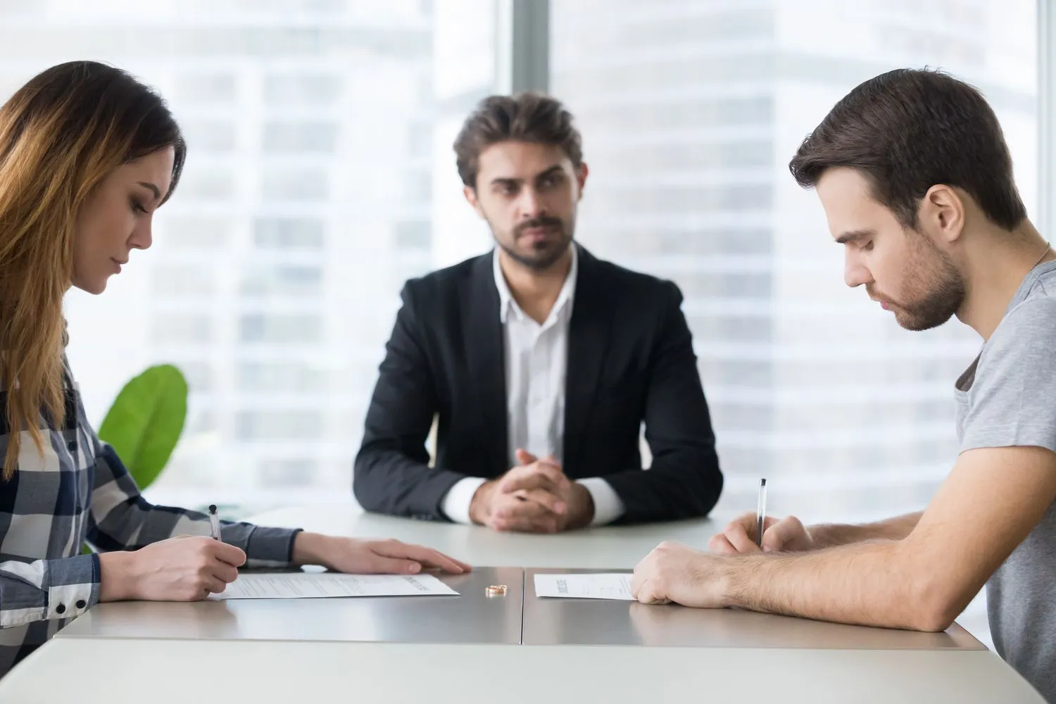 How EH Mediation Guides Couples Toward Fair and Balanced Outcomes City of London